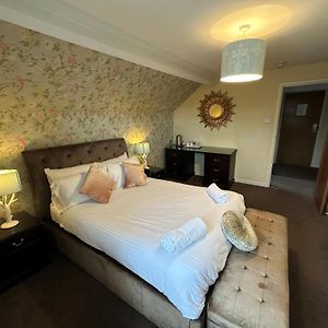 Pine Lodge Hotel & Restaurant Mansfield